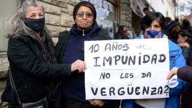 Durante más de una década los padres de Nicolás Carrasco y la familia de Sergio Cárdenas reclamaron  que los responsables de los homicidios sean juzgados y condenados.. Foto: Archivo