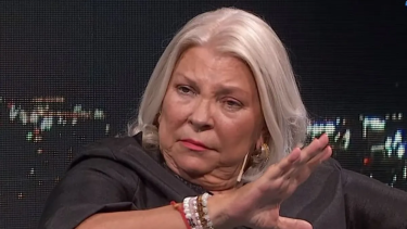 La líder de la Coalición Cívica, Elisa "Lilita" Carrió, estaba de campaña en Santa Fe cuando se descopensó.  