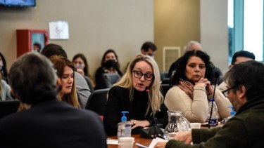 La reunión se realizó en la comisión de Finanzas y Presupuesto.