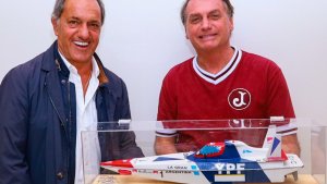 Scioli se despidió de la embajada de Brasil y le agradeció a Bolsonaro