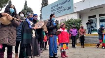 Imagen de ¿La UNCo avala el “separatismo” mapuche? Denuncia y polémica a horas del balotaje