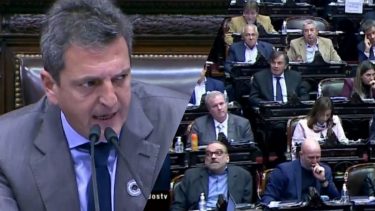 Massa se enfrentó duramente con Iglesias.