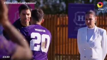 El Chino Leunis se enfureció durante un desafío en El Hotel de los Famosos. Foto: Captura video