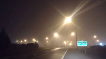 Imagen de La niebla afecta la visibilidad en rutas y calles de Bariloche