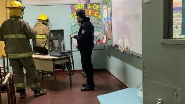 Las familias escucharon la explosión del calefactor y llamaron a los bomberos. (Gentileza).-