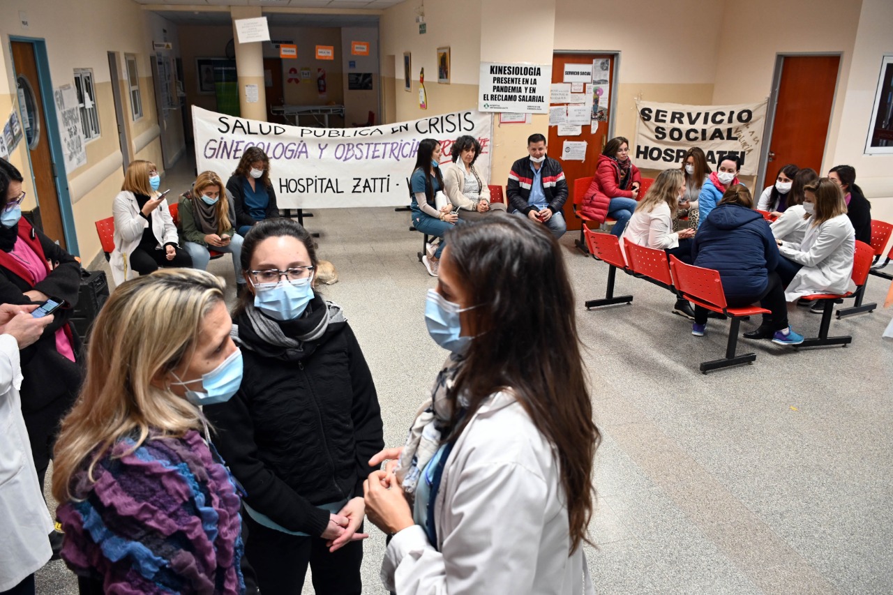 La protesta, con paros, en los hospitales ingresará en su cuarta semana. Foto: Marcelo Ochoa