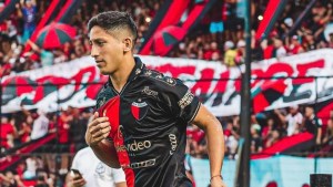 Mercado de pases: Aliendro a River, Walter Bou a Vélez