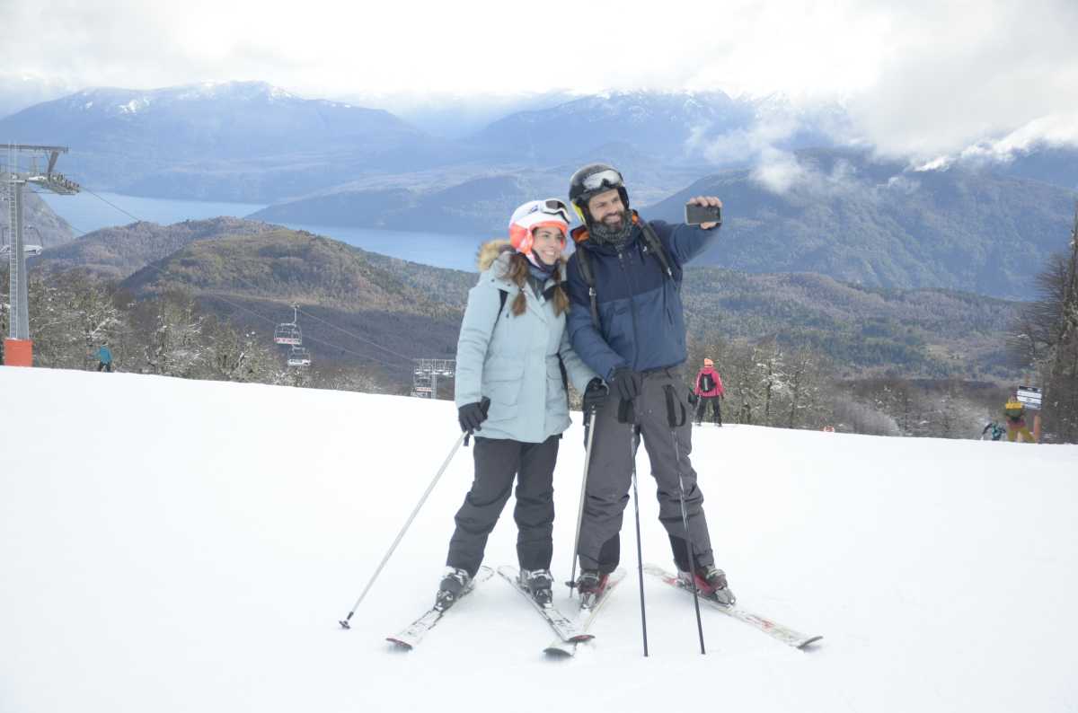 Las vacaciones de invierno ya se empiezan a disfrutar en la Cordillera de Río Negro y Neuquén. (Foto: Patricio Rodríguez)