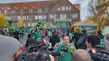 El gremio vuelve a las calles para mejorar los salarios de los estatales. Foto: archivo.