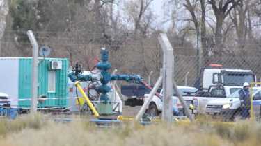 La razón por la cuál falló la válvula y se disparó con violencia es aún motivo de investigación. Fotos: Yamil Regules