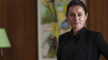 Sin sobrecargar ni dar mensajes edulcorados, la cuarta temporada de Borgen habla de un tema incómodo como la menopausia. 