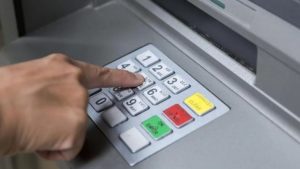 Tarjeta de débito: cómo blanquear el PIN cuando se bloquea la clave