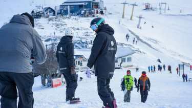 El accidente que produjo el desprendimiento de una góndola de una telecabina en cerro bayo, ocurrió antes de la apertura al público. Imagen ilustrativa
