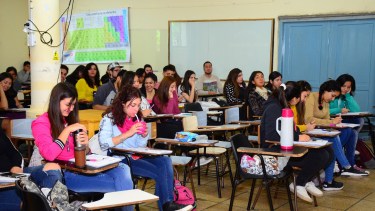 Se aprobó el listado de beneficiarios de becas estudiantiles en Regina