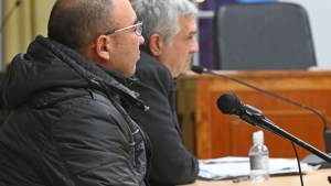 Cómo fue el brutal procedimiento policial en Cipolletti que culminó con un joven baleado