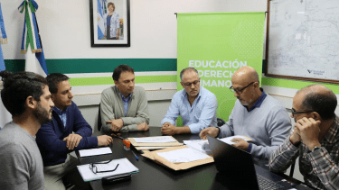 Licitaciones y capacitación en el primer día del nuevo ministro de Educación de Río Negro