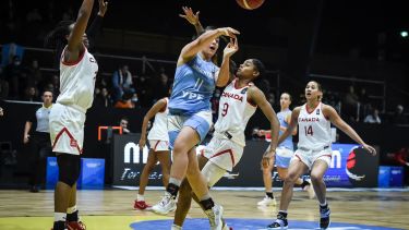 Gianella Espedale sigue sumando minutos con la camiseta de la Selección.