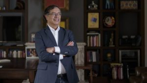 Cinco puntos destacados del programa de Gustavo Petro, flamante presidente de Colombia