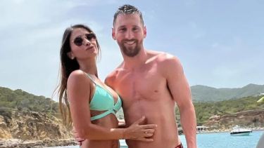 Antonela Roccuzzo compartió imágenes de las vacaciones familiares en Ibiza. 