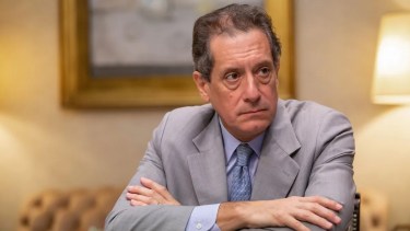 El titular del BCRA, Miguel Pesce, prepara otra medida que acentuará el cepo al dólar. 