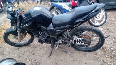 La moto fue secuestrada por personal de la Comisaría 21 en Newbery y Ruta Provincial 6. (foto: gentileza)