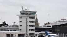 Imagen de Pasajero de Flybondi murió en Neuquén: el avión aterrizó de emergencia, había salido de Bariloche