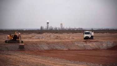 La meseta de Neuquén, donde se suspendió la construcción de las lagunas sanitarias (foto Matias Subat) 