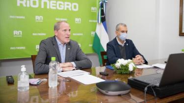 Palmieri destacó el entusiasmo del "amigo y ministro" Banacloy, pero no descartó ser finalmente quien enfrente a María Emilia Soria.