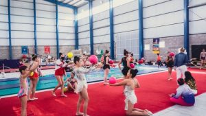 Escuela municipal de gimnasia rítmica y artística reclama calefacción en Plottier