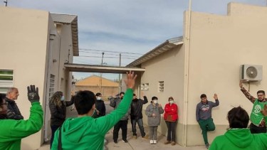 Por problemas de calefacción en el hospital Carlos Ratti de Huergo, trabajadores se declararon en estado de alerta y asamblea. 