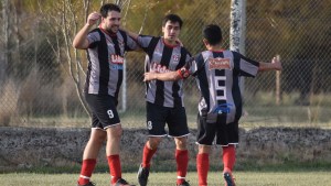 Se mantiene la lucha en la cima del Apertura de Río Colorado