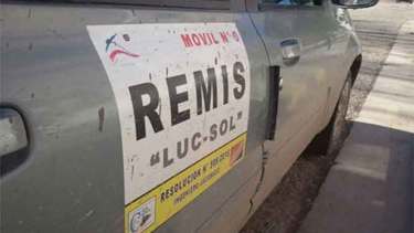 Tres empresas brindan el servicio de taxis y remises en Jacobacci. Foto: gentileza. 