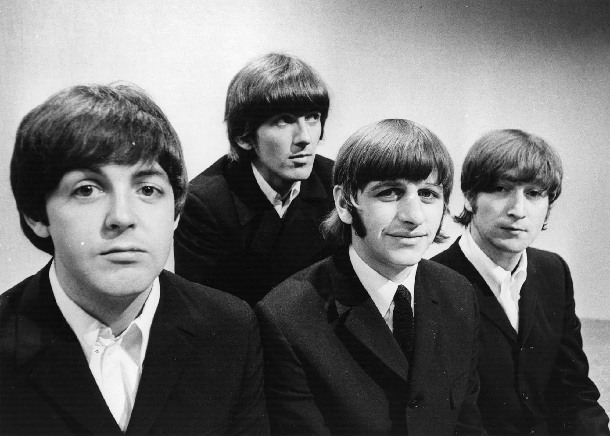 "Yesterday" fue compuesta e interpretada solo por McCartney.