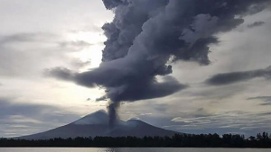 Entró en erupción un volcán en Papúa Nueva Guinea, uno de los más peligrosos del mundo