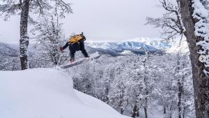 Abrió un nuevo centro de esquí en la Ruta de los Siete Lagos: conocé Lago Hermoso