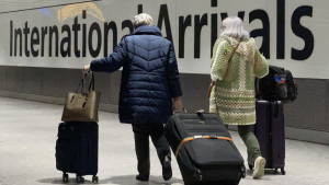 Dólar turista: “Turismo no es mala palabra», quejas de agencias de viajes y aerolíneas tras el aumento