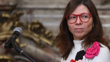 Batakis fue efímera ministra de Economía y luego designada al frente del Banco Nación. 