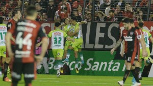 Liga Profesional: Argentinos y Newell’s jugaron para el líder Atlético Tucumán