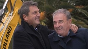Superministro Massa: el afectuoso saludo del intendente Pedro Pesatti