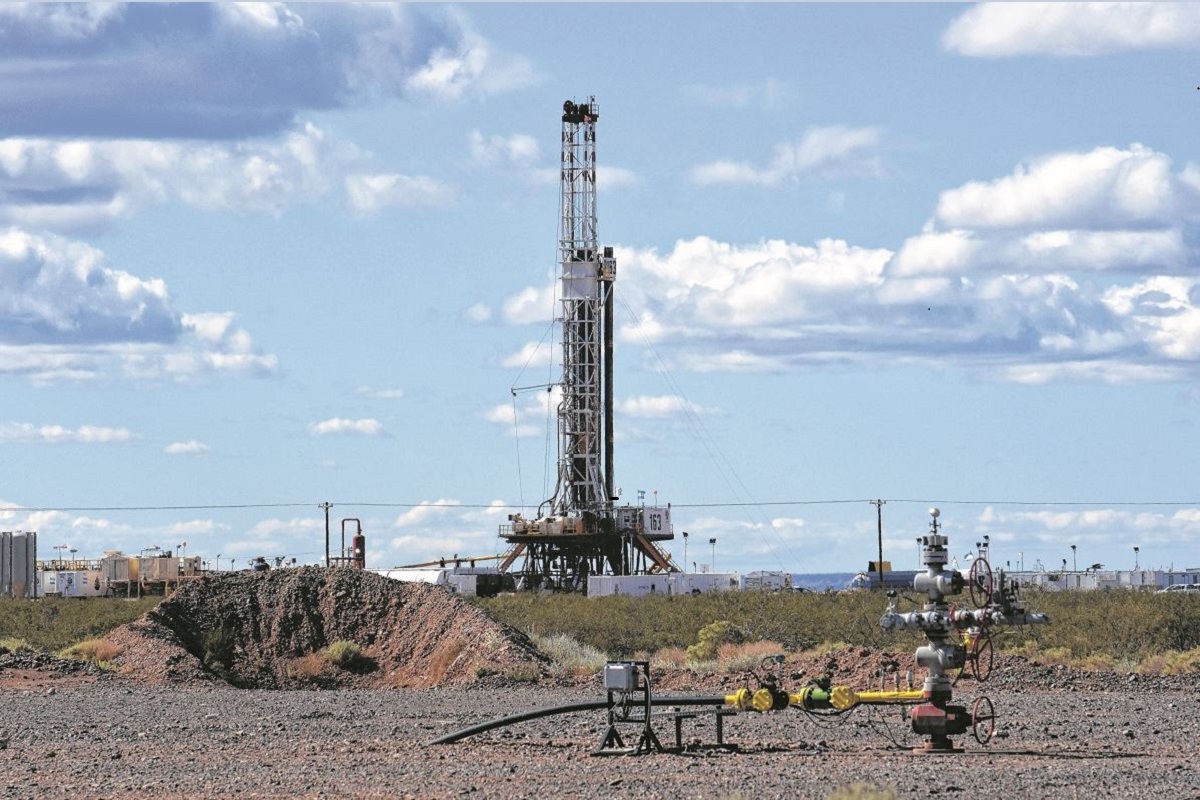 El precio promedio obtenido por las ventas de petróleo se encontró en el orden de los 87 dólares por barril. (Foto: archivo Matías Subat)