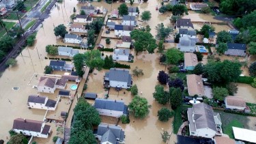 Se eleva a 28 los muertos por inundaciones al sur de Estados Unidos