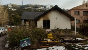 Un incendio destruyó la delegación municipal del cerro Otto de Bariloche