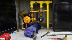 Camuzzi cortó el gas en las escuelas de Bariloche por el receso y hay preocupación en los gasistas