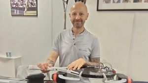 Federico Büker, el roquense que encordó las raquetas de Nadal y Djokovic en Wimbledon