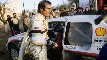 Carlos Reutemann, en una de las competencias de las que participó en Argentina. 