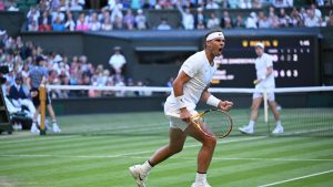 Nadal avanza en Wimbledon y el chileno Garín hace historia