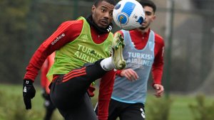 La vuelta de De la Cruz en River, el único cambio que planea Gallardo para enfrentar a Vélez