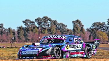 Valentín Jara subió al podio en la última prueba del TC Pista Mouras que se cumplió en La Plata.