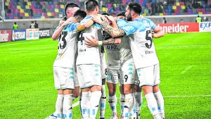 Racing se hizo fuerte en Santiago del Estero y se prende en la vanguardia de la Liga Profesional: mirá los goles
