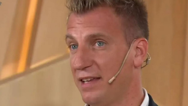 Maxi López compró un club inglés. 